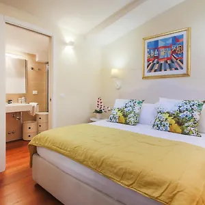 Garden House By Canto Degli Aranci Apartment